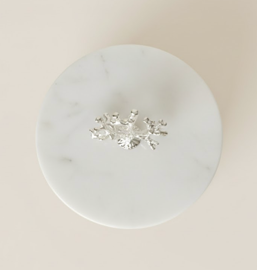 White Marble Waste Bin with Silver Coral Handle – Lid Design