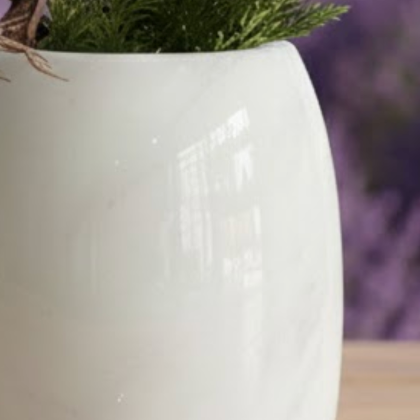 White Marble Vase – Handcrafted
